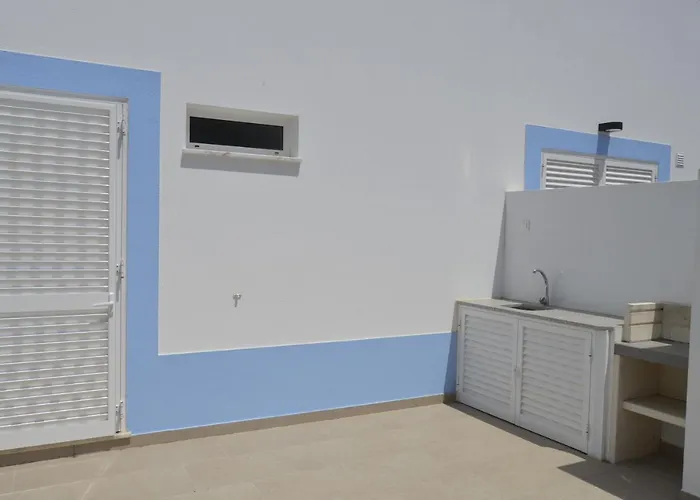 Moradia Nova E Completa A 350 Mtrs. Praia